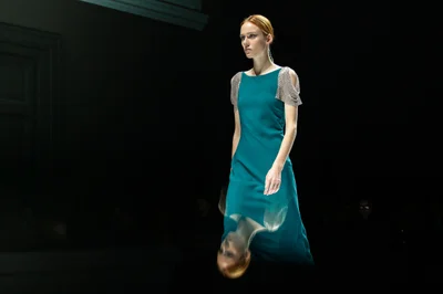 Look 18